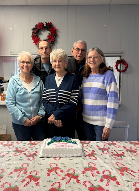 Silver Creek Senior Citizens celebrate birthdays